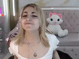 lili-conor-s's Live Sex Cam Show