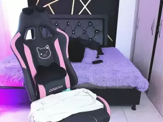 MariaC25's Live Sex Cam Show