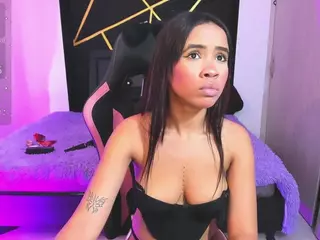 MariaC25's Live Sex Cam Show