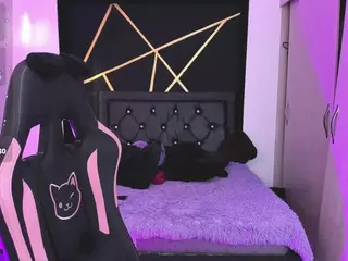 MariaC25's Live Sex Cam Show