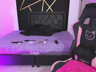 MariaC25's Live Sex Cam Show