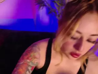 saraa-doll's Live Sex Cam Show