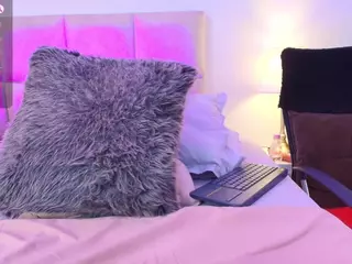 aprilwatsonn's Live Sex Cam Show