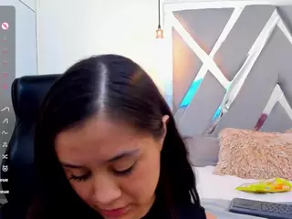 aprilwatsonn's Live Sex Cam Show
