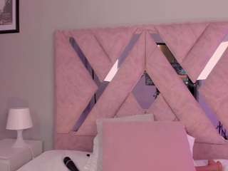 Live cam show with aprilwatsonn
