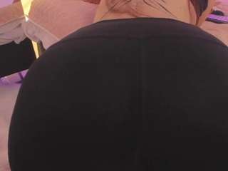 Live cam show with aprilwatsonn