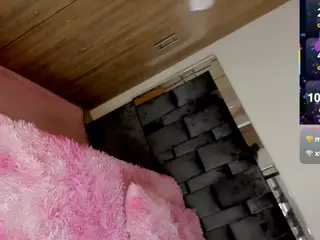 bellaofi24's Live Sex Cam Show