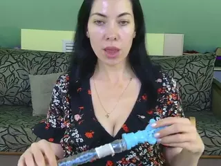 HolyyNun's Live Sex Cam Show
