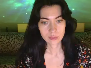 HolyyNun's Live Sex Cam Show