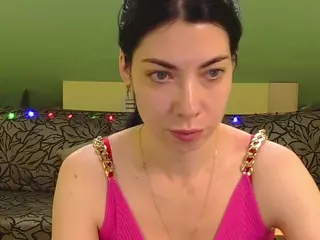 HolyyNun's Live Sex Cam Show