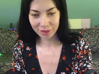 HolyyNun's Live Sex Cam Show