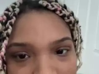 Babieee's Live Sex Cam Show