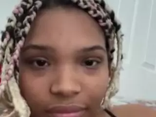 Babieee's Live Sex Cam Show