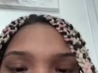 Babieee's Live Sex Cam Show