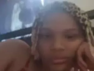 Babieee's Live Sex Cam Show