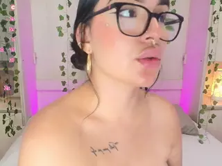 AlishaCook's Live Sex Cam Show