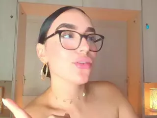 AlishaCook's Live Sex Cam Show