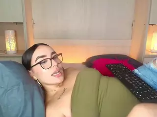 AlishaCook's Live Sex Cam Show
