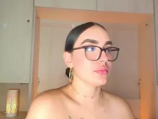 AlishaCook's Live Sex Cam Show