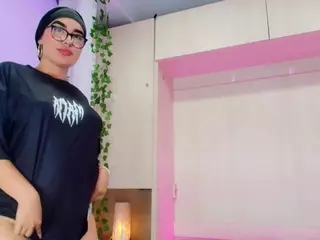 AlishaCook's Live Sex Cam Show