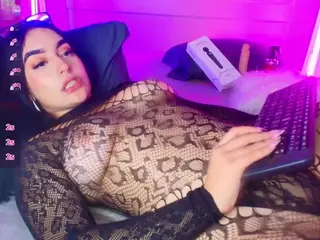 AlishaCook's Live Sex Cam Show