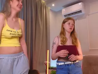 DarlineCarradine's Live Sex Cam Show