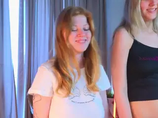 DarlineCarradine's Live Sex Cam Show