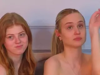 DarlineCarradine's Live Sex Cam Show