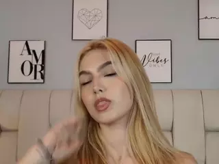EmmaHolson's Live Sex Cam Show