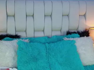 EmmaHolson's Live Sex Cam Show