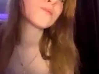MaydaBow's Live Sex Cam Show