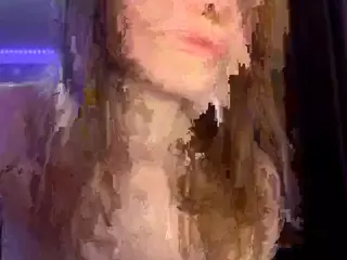 MaydaBow's Live Sex Cam Show