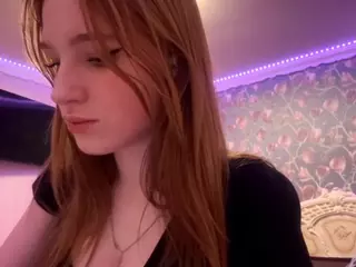 MaydaBow's Live Sex Cam Show