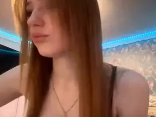 MaydaBow's Live Sex Cam Show