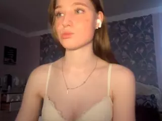 MaydaBow's Live Sex Cam Show