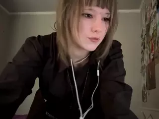 MayDenner's Live Sex Cam Show