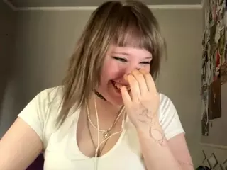 MayDenner's Live Sex Cam Show