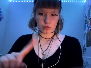 MayDenner's Live Sex Cam Show