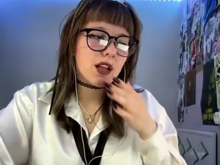 MayDenner's Live Sex Cam Show