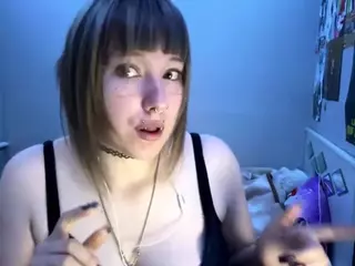MayDenner's Live Sex Cam Show