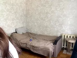 MildredGawne's Live Sex Cam Show
