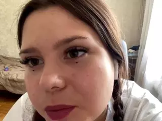 MildredGawne's Live Sex Cam Show