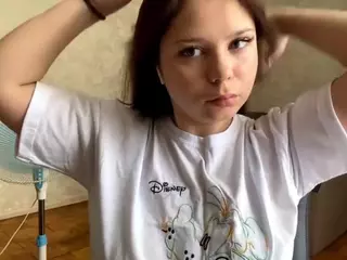 MildredGawne's Live Sex Cam Show