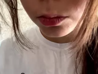 MildredGawne's Live Sex Cam Show