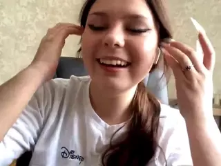 MildredGawne's Live Sex Cam Show