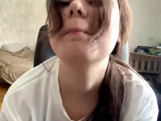 MildredGawne's Live Sex Cam Show