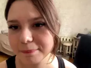 MildredGawne's Live Sex Cam Show