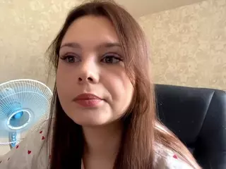 MildredGawne's Live Sex Cam Show