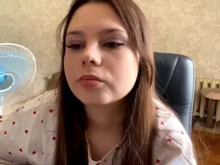 MildredGawne's Live Sex Cam Show