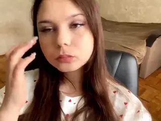 MildredGawne's Live Sex Cam Show